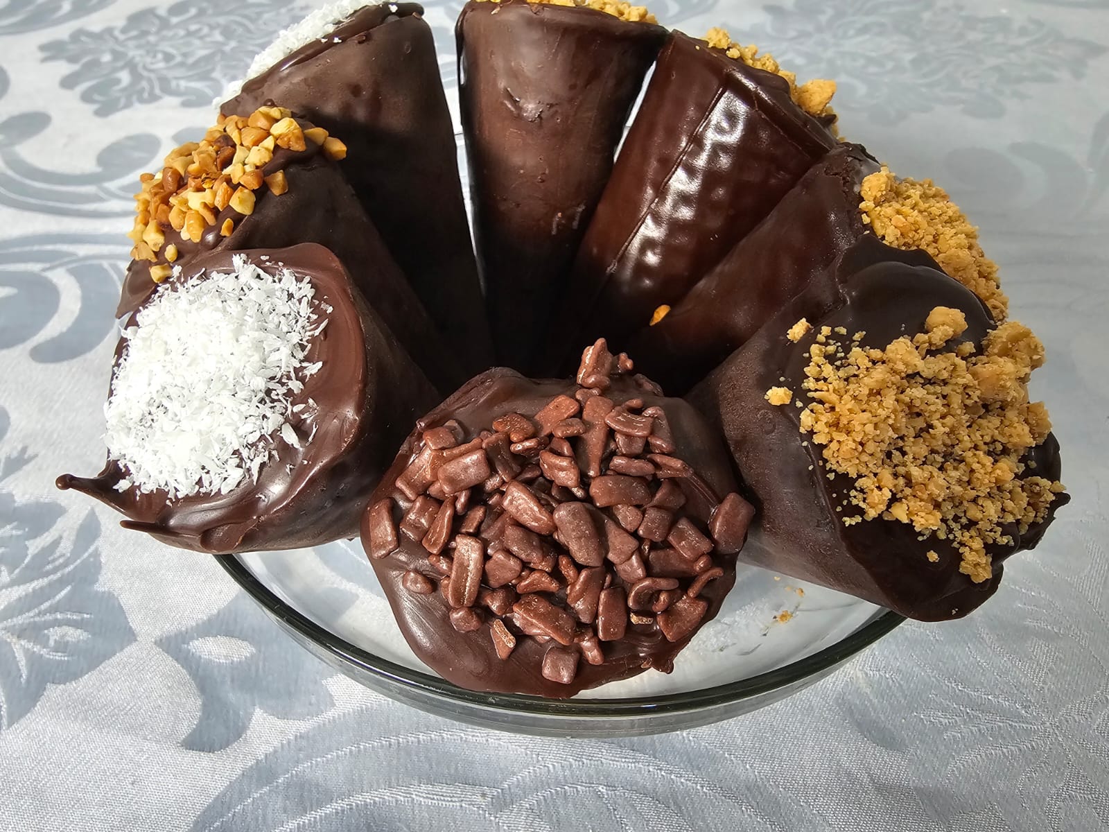 Confeiteira Giovana Rodrigues dos Santos, de Álvares Machado (SP), ensina o passo a passo.